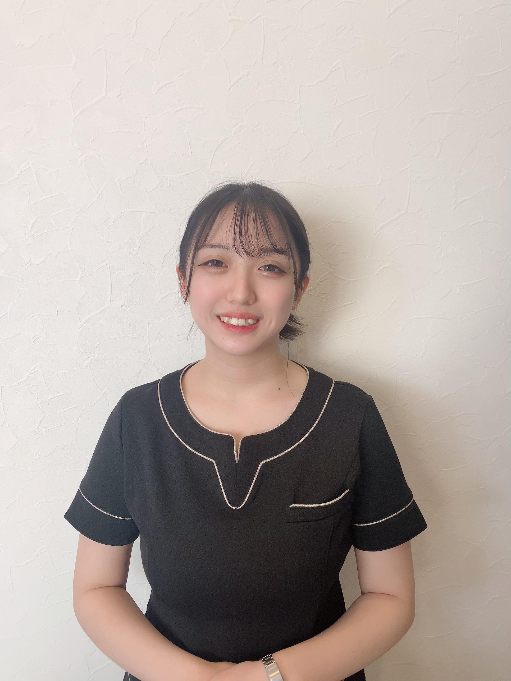 長倉 莉子
